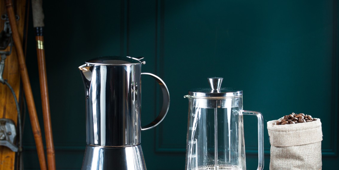 Faire du bon café : cafetière italienne ou cafetière à piston ?