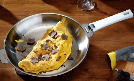 Quels sont les différents modes de cuisson des oeufs dans des ustensiles en inox ?