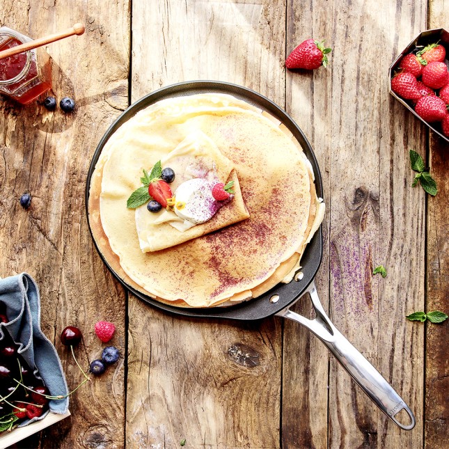 Forged aluminum crepe pan - Castel'Pro by CRISTEL 3