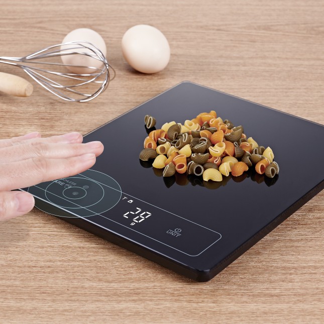 Electronic kitchen scale 15 kg touchless tare function 2