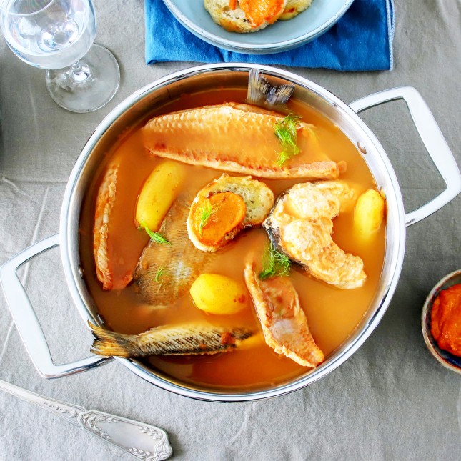 Faitout inox et couvercle en verre 6