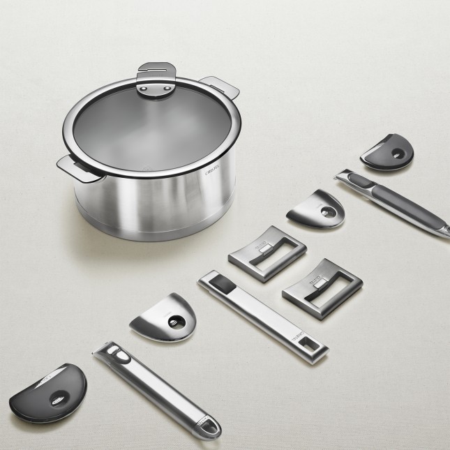 Casserole inox brossé à poignée amovible 8