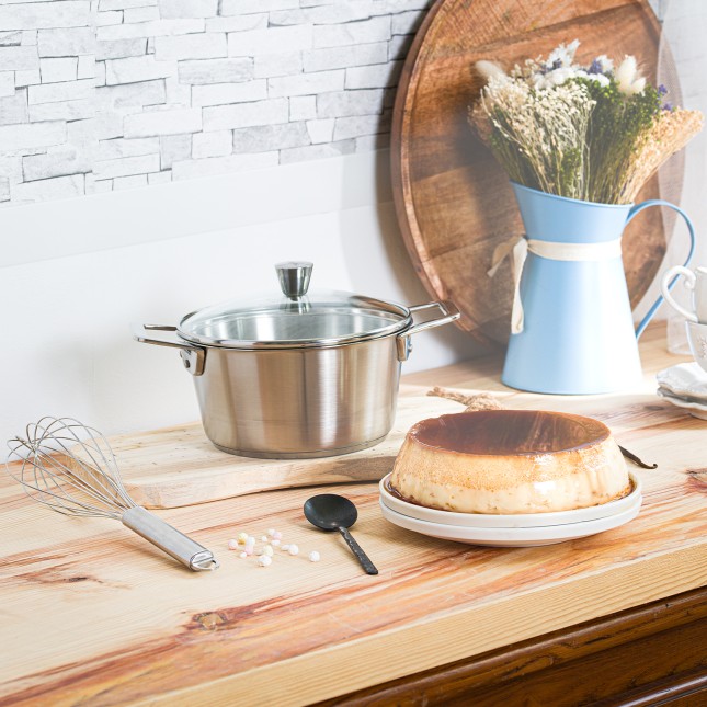 Faitout en inox brossé avec couvercle en verre 7