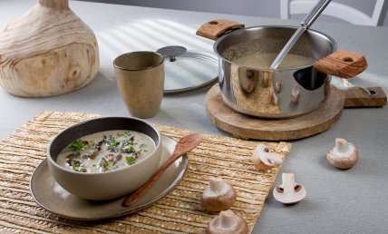 Velouté de champignons et morilles poêlées